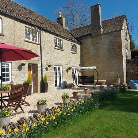 Thames Head Wharf - Historic Cotswold Cottage With Stunning Countryside Views Сайренсестер Екстер'єр фото